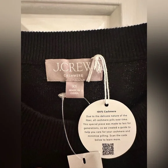 NWT J. Crew $178 100% Cashmere Oversized Crewneck Sweater Black XS (Fits S/M) - Picture 9 of 11